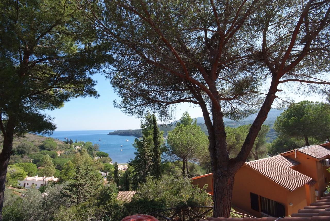 Residence Sud Est Porto Azzurro Exterior foto