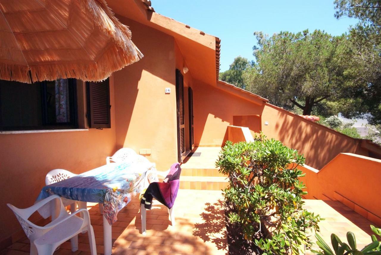 Residence Sud Est Porto Azzurro Exterior foto